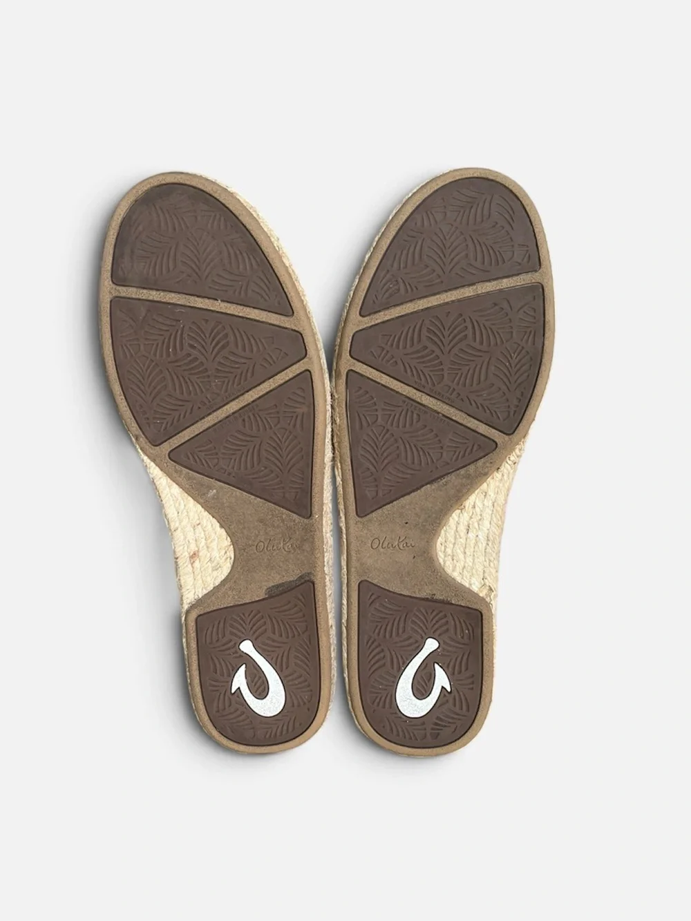 OluKai Kaula Pa‘a Kapa Espadrille Slip-on Rose Sea Salt Sz US 9; EU 39 LIKE NEW
